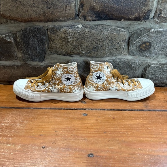 Women’s Converse All Stars High Top Sneakers Fall Florals Paisley - Picture 1 of 16